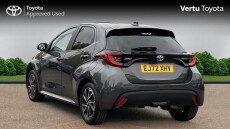 Toyota Yaris 1.5 Hybrid Design 5dr CVT Hybrid Hatchback